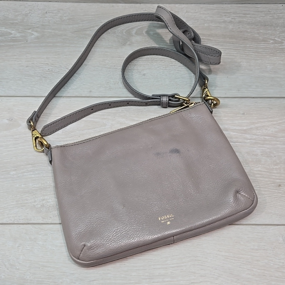 Fossil Women Grey Crossbody Bag